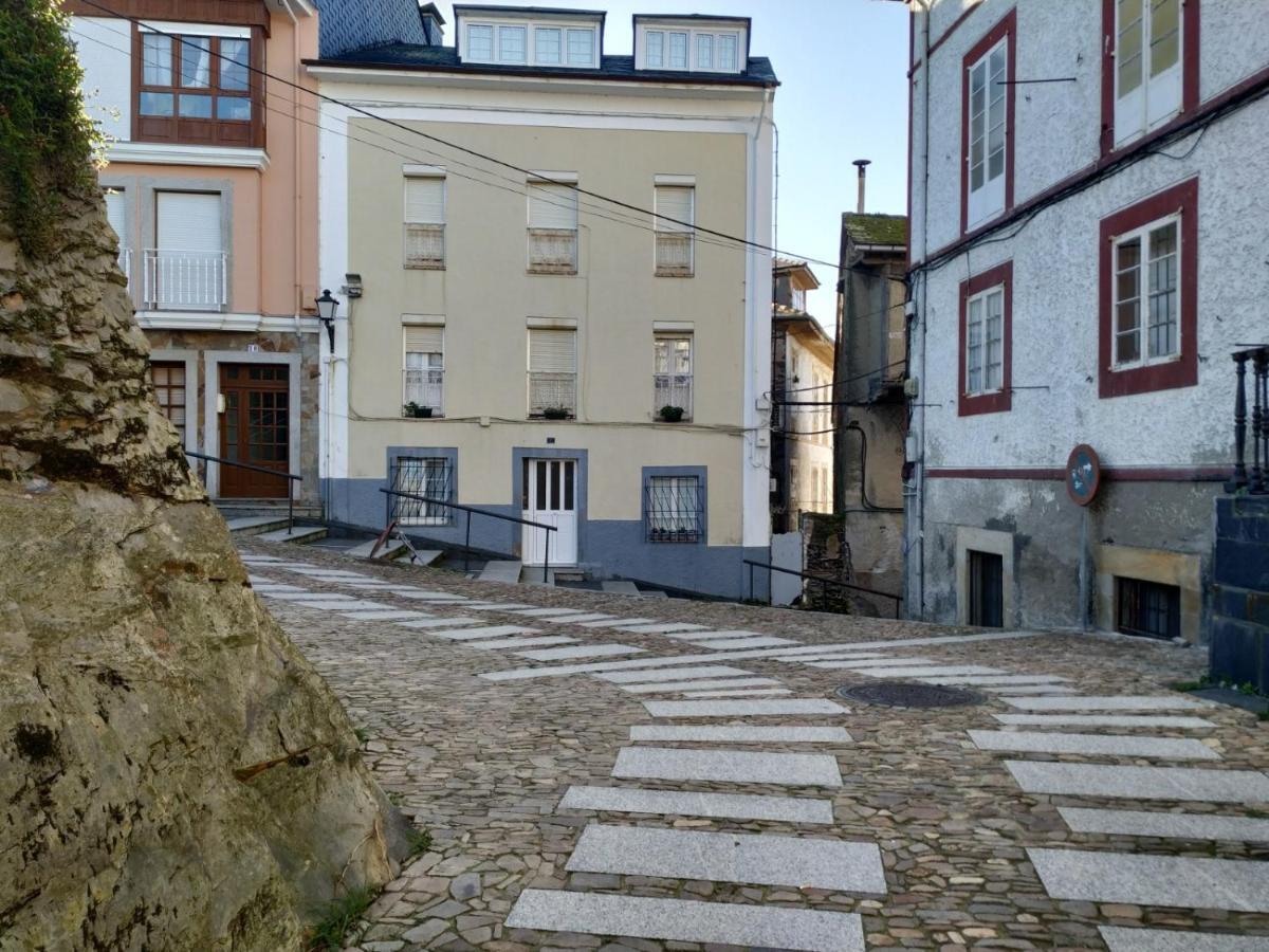 Calle Olavarrieta 16 Bajo Luarca Buitenkant foto
